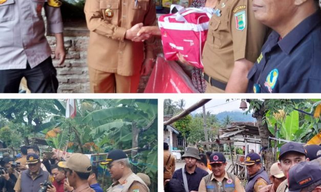 Tinjau Warga di Desa Sukajaya Lempasing, Pj Gubernur Lampung Bersama Sekda Pesawaran Rumuskan Antisipasi Bencana Banjir