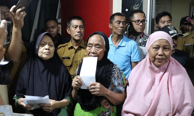 Respon Cepat Walikota Bandar Lampung Dalam Membantu Masyarakat Panjang Yang Terdampak Banjir