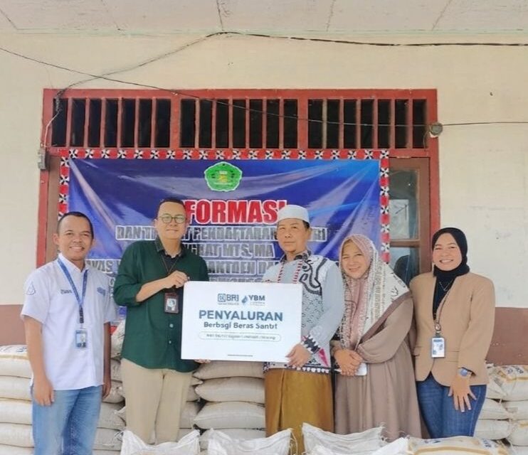 YBM Brilian Salurkan 1,5 Ton Beras dan Sajadah Karpet ke Ponpes Darut Tholibin Lampung Barat