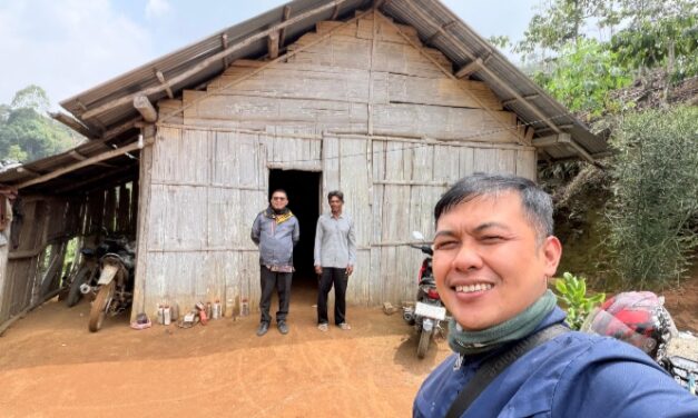 Menembus Jalan Terjal hingga Kaki Gunung Pesagi, Mantri BRI Unit Liwa Antar Akses Pembiayaan untuk Petani Kopi